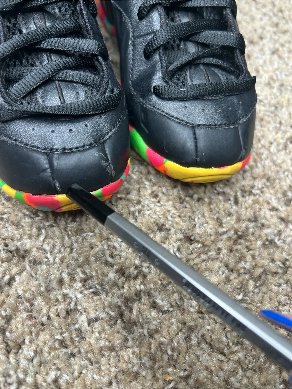 Nike youth Foamposite. Fruity Pebble Black.